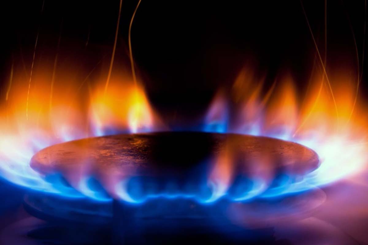 Bếp gas bị đỏ lửa